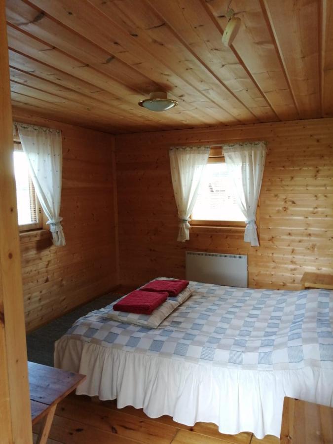 Hannuksen Piilopirtti Tornava Buitenkant foto